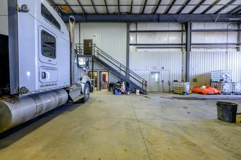 10709 79 Avenue Clairmont AB T8X5G9