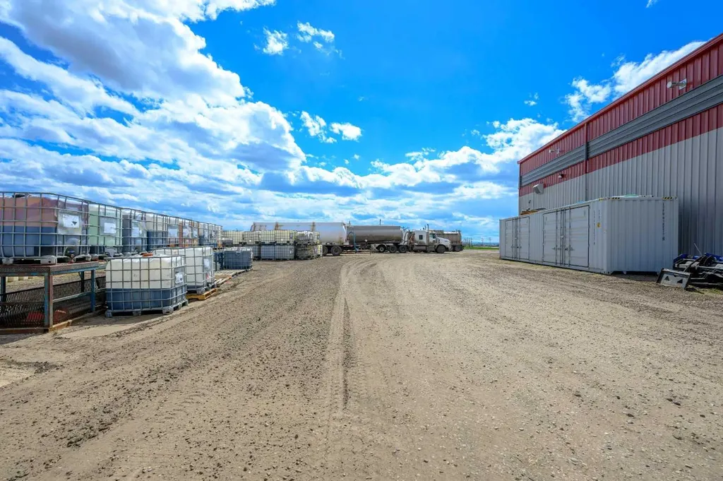 10709 79 Avenue Clairmont AB T8X5G9