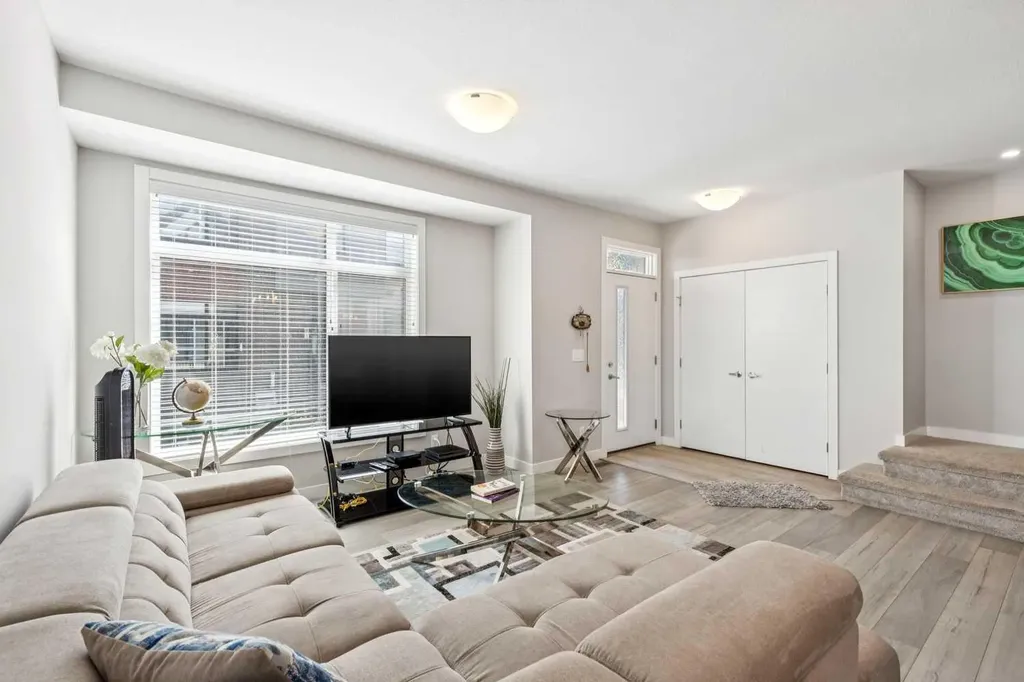 310 Sage Meadows Gardens NW Calgary AB T3P 1K2