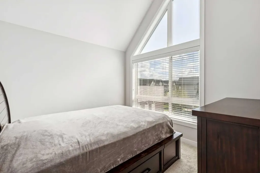 310 Sage Meadows Gardens NW Calgary AB T3P 1K2