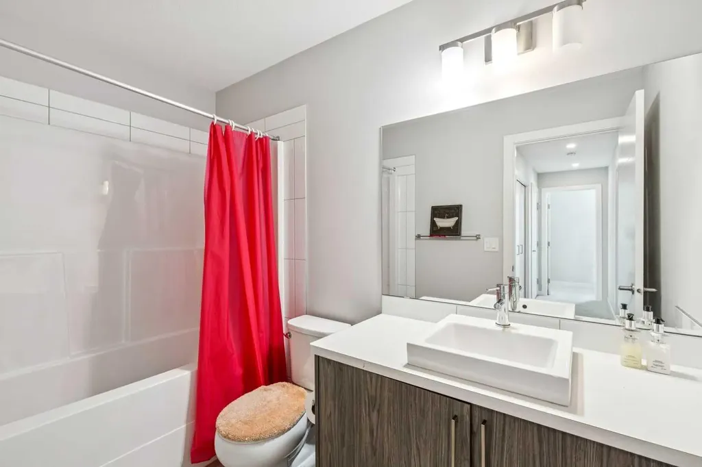 310 Sage Meadows Gardens NW Calgary AB T3P 1K2