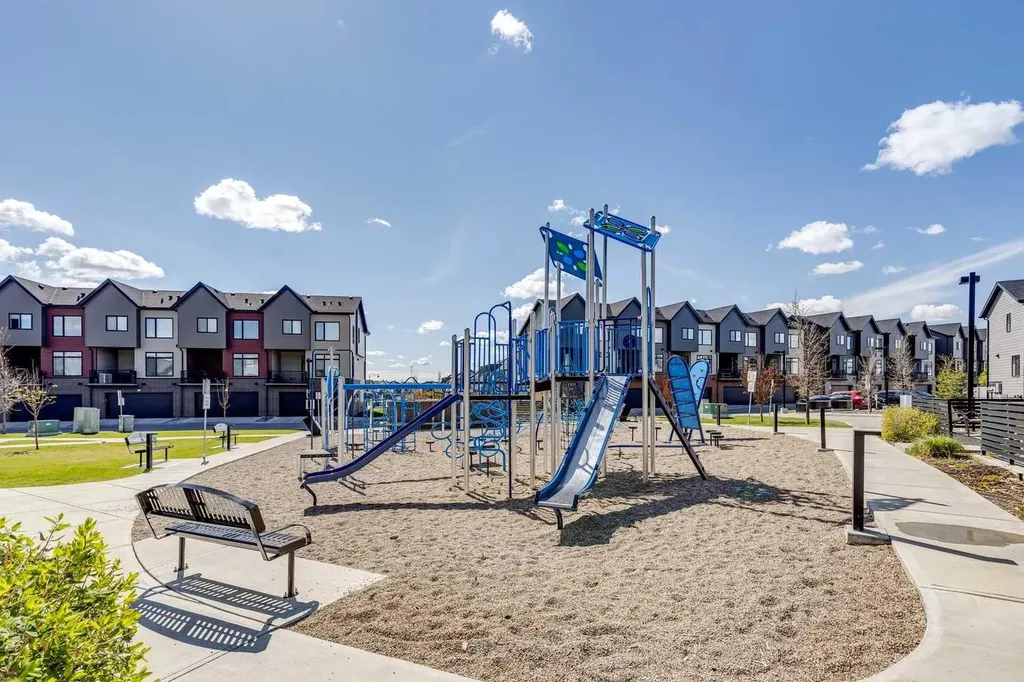 310 Sage Meadows Gardens NW Calgary AB T3P 1K2
