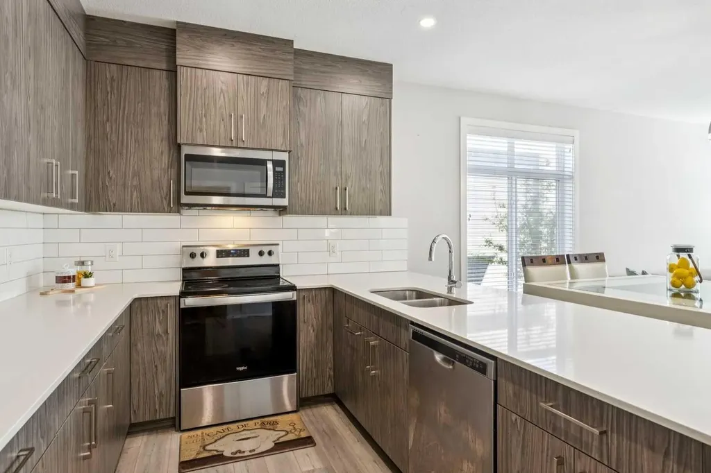 310 Sage Meadows Gardens NW Calgary AB T3P 1K2
