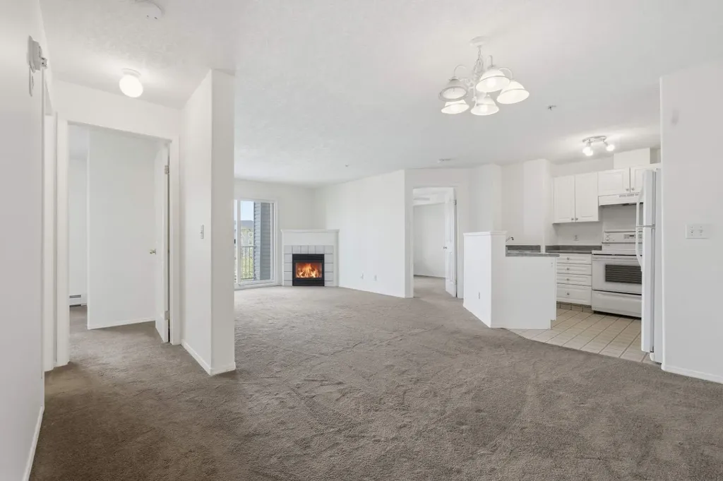 604 8 Street SW Airdrie AB T4B2W4