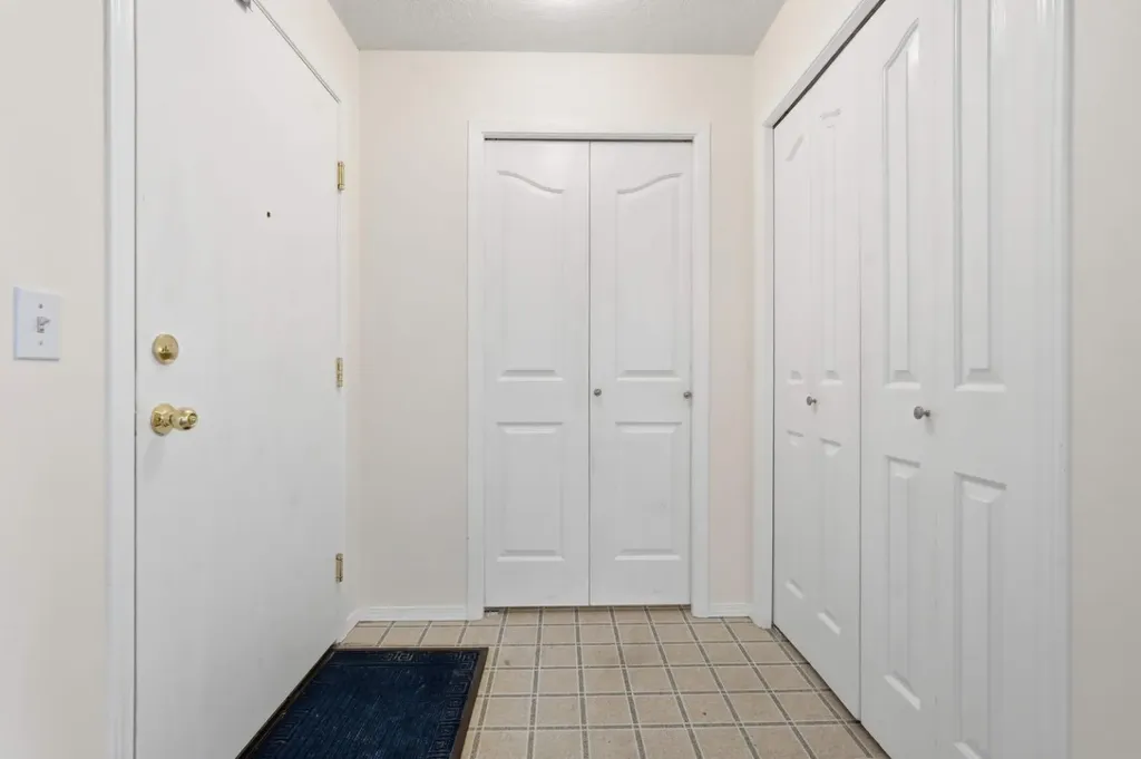 604 8 Street SW Airdrie AB T4B2W4