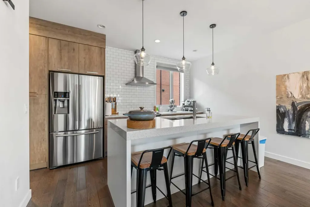 3040 Parkdale Boulevard NW Calgary AB T2N 5B3