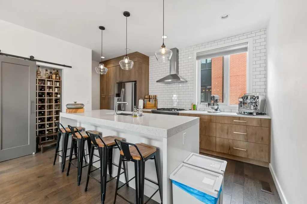 3040 Parkdale Boulevard NW Calgary AB T2N 5B3