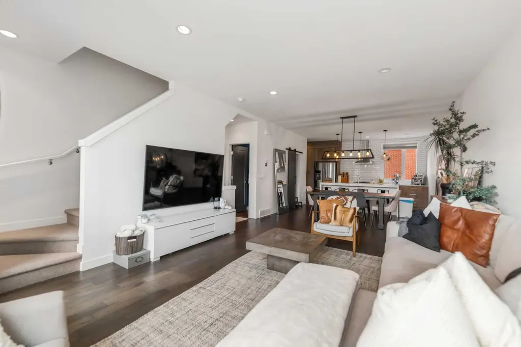 3040 Parkdale Boulevard NW Calgary AB T2N 5B3
