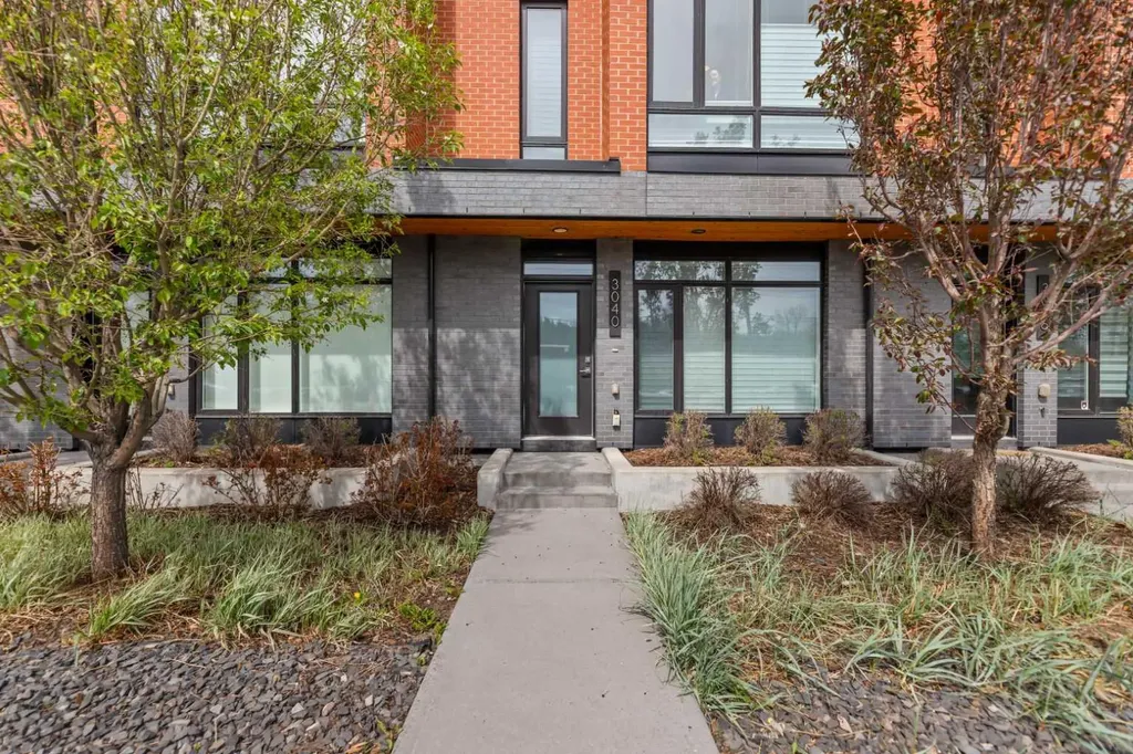3040 Parkdale Boulevard NW Calgary AB T2N 5B3