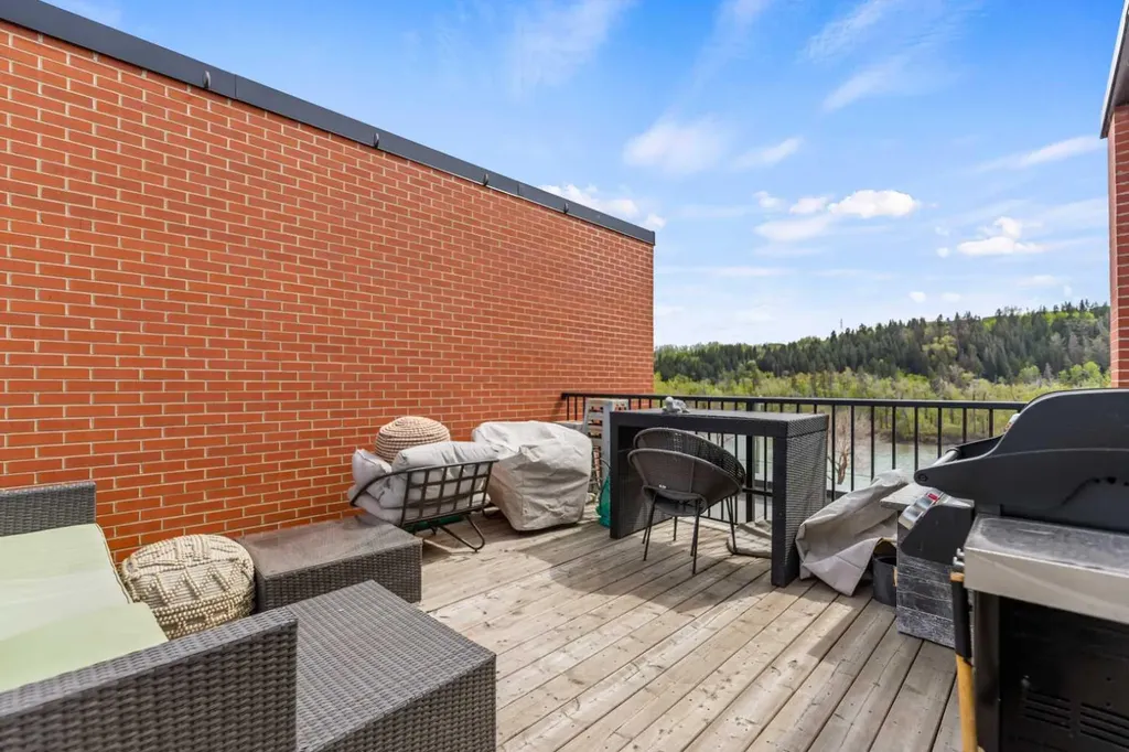 3040 Parkdale Boulevard NW Calgary AB T2N 5B3
