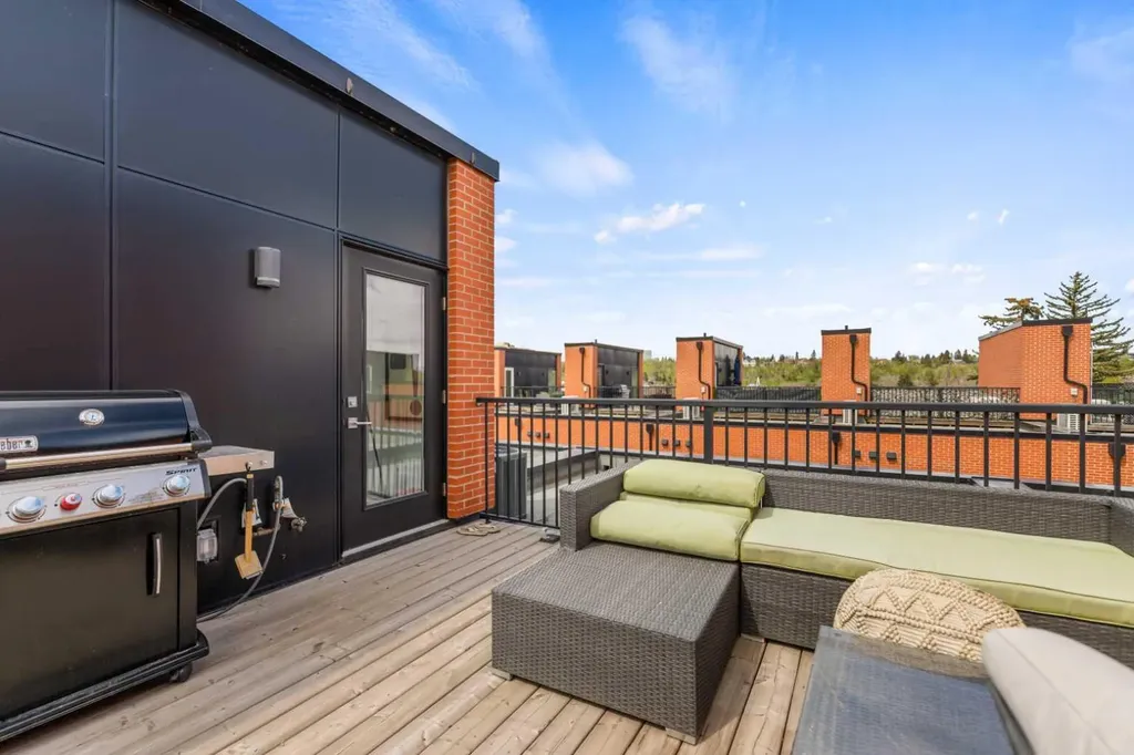 3040 Parkdale Boulevard NW Calgary AB T2N 5B3