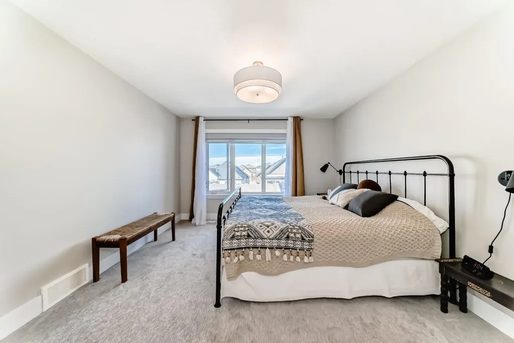 68 Mahogany Gardens SE Calgary AB T3M 2S2
