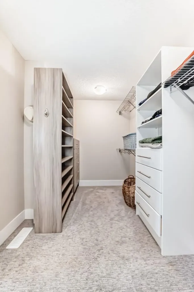 68 Mahogany Gardens SE Calgary AB T3M 2S2