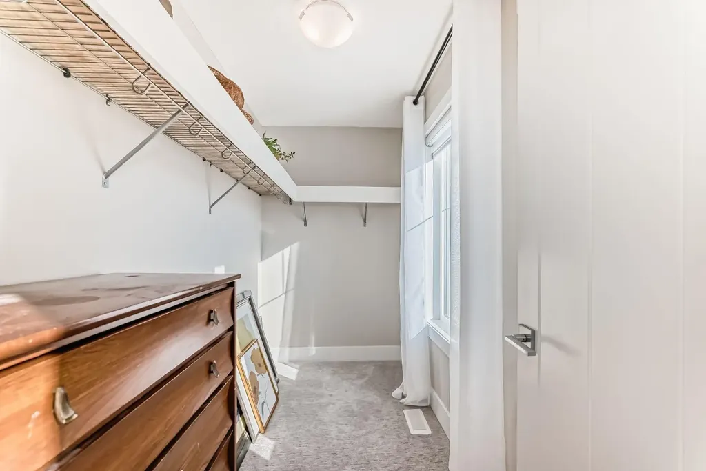 68 Mahogany Gardens SE Calgary AB T3M 2S2