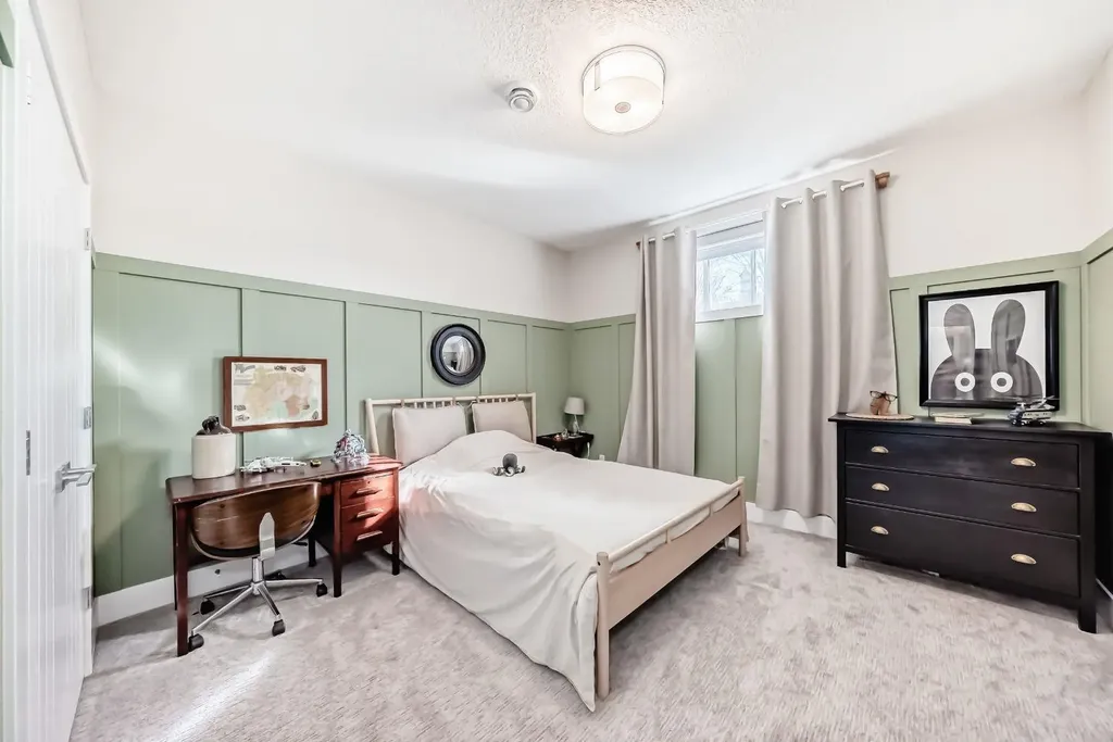68 Mahogany Gardens SE Calgary AB T3M 2S2