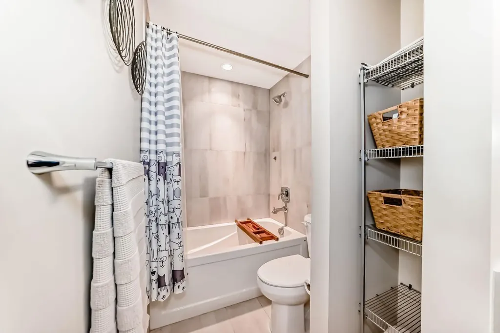 68 Mahogany Gardens SE Calgary AB T3M 2S2
