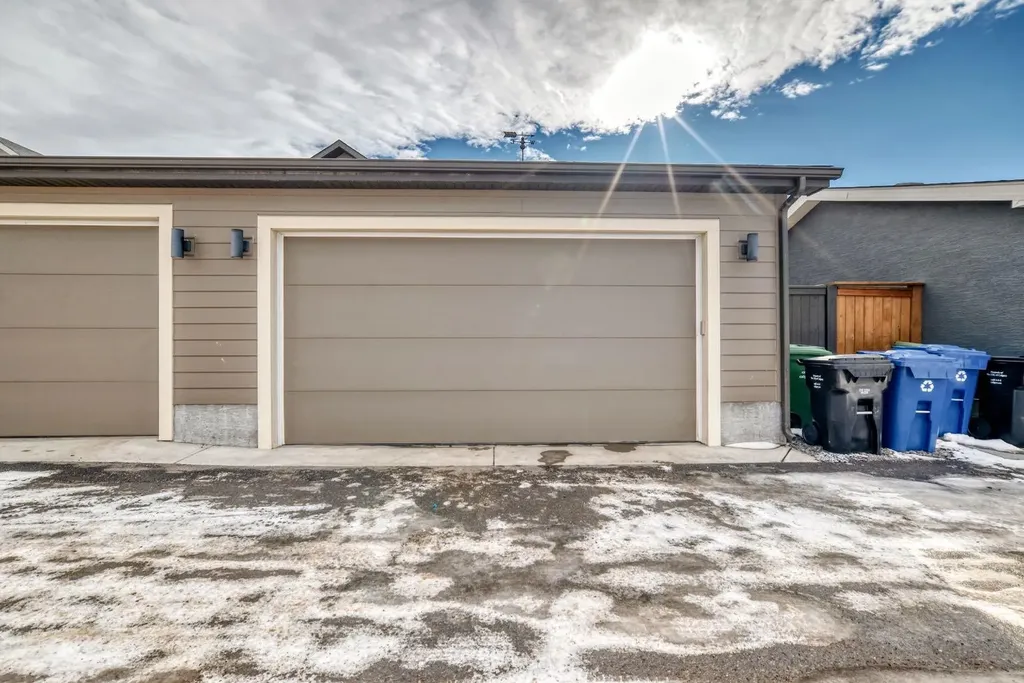 68 Mahogany Gardens SE Calgary AB T3M 2S2
