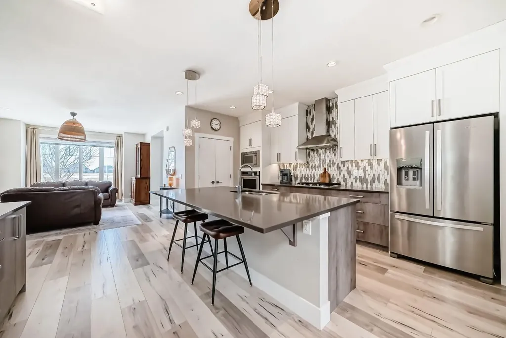 68 Mahogany Gardens SE Calgary AB T3M 2S2