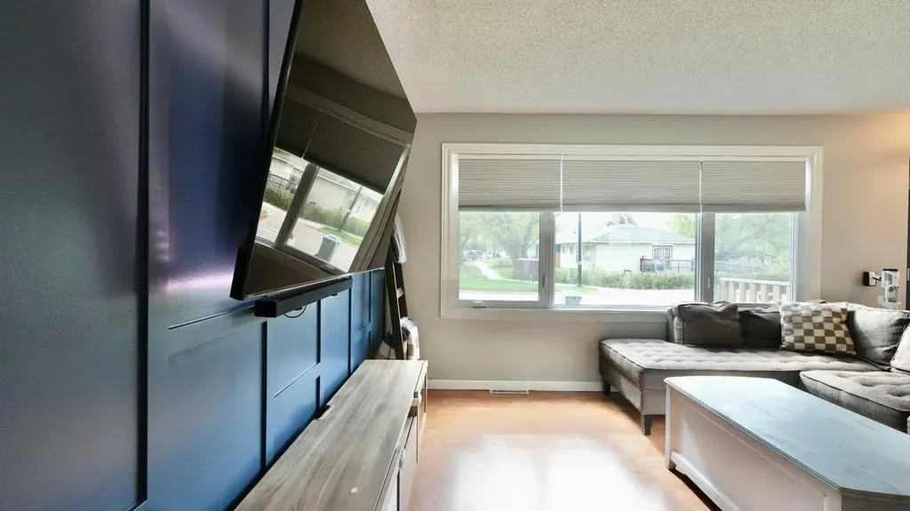 8515 97 Street Peace River AB T8S 1G4
