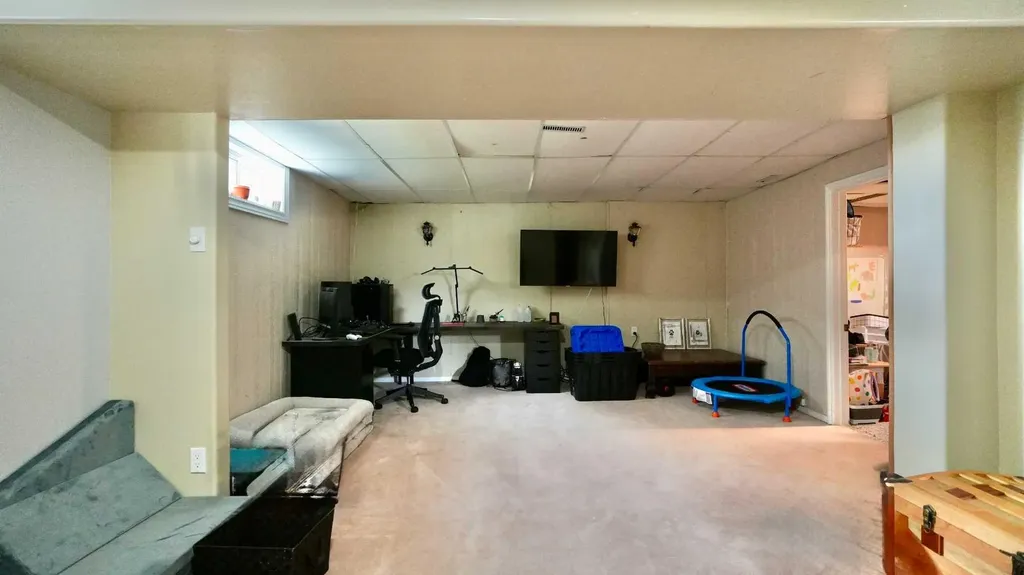 8515 97 Street Peace River AB T8S 1G4