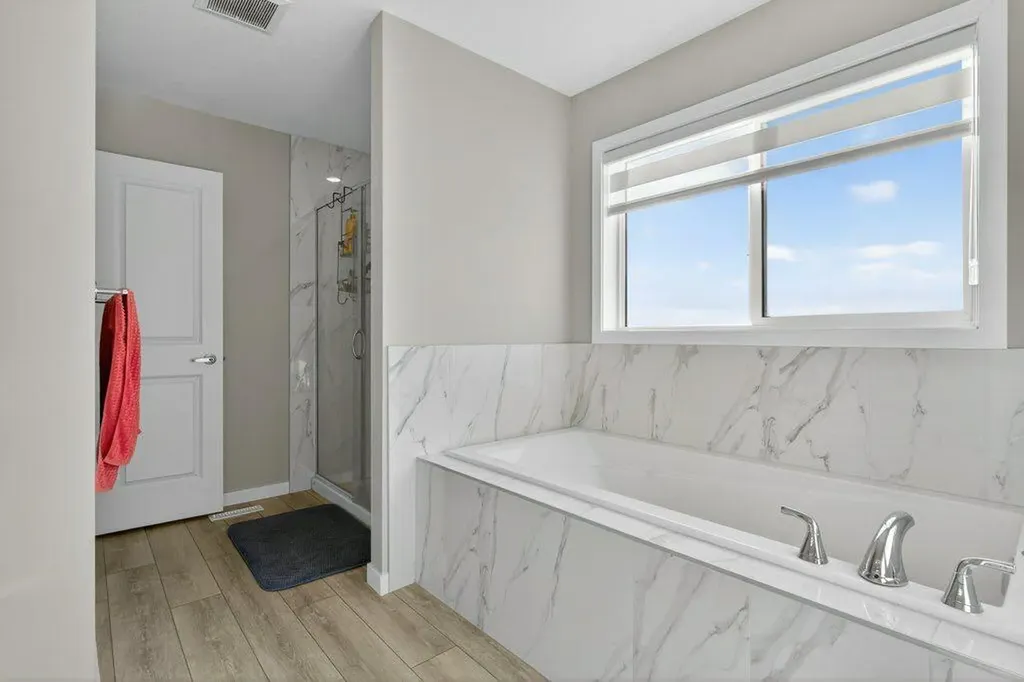 665 Creekmill Court SW Airdrie AB T4B 5J8