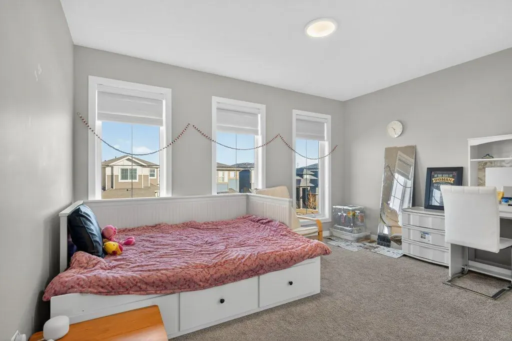 665 Creekmill Court SW Airdrie AB T4B 5J8