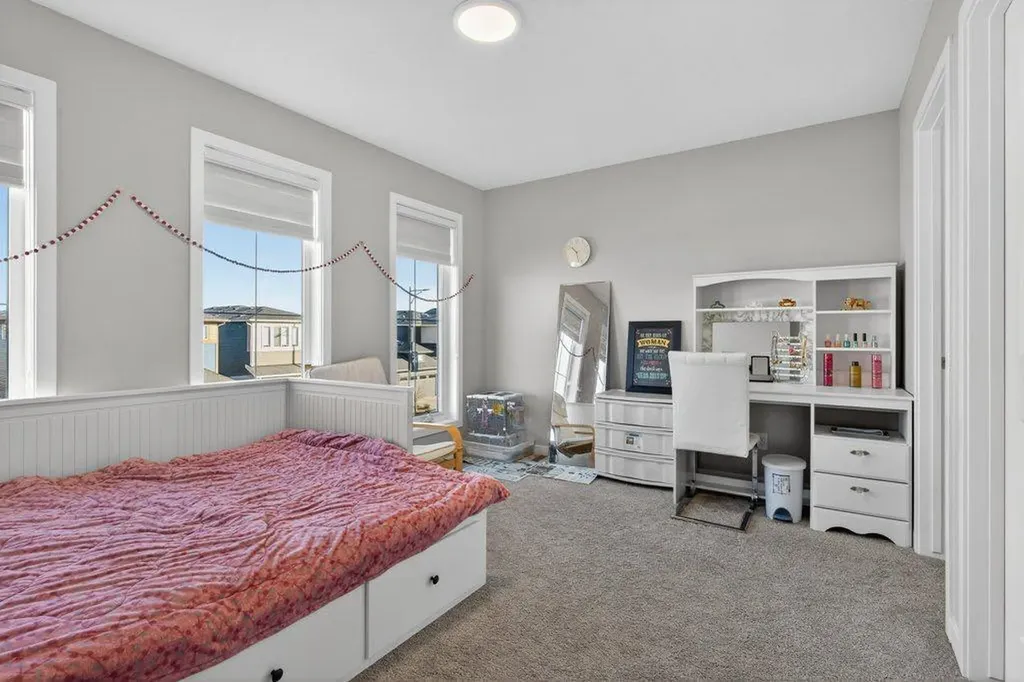 665 Creekmill Court SW Airdrie AB T4B 5J8