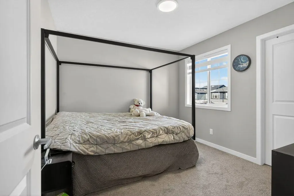 665 Creekmill Court SW Airdrie AB T4B 5J8