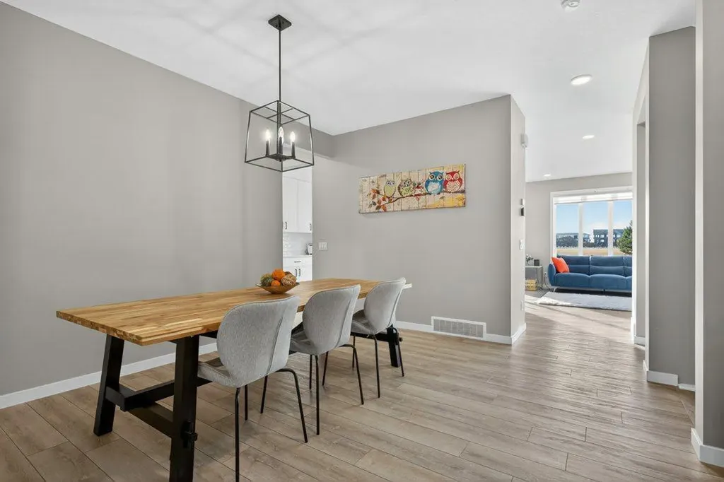 665 Creekmill Court SW Airdrie AB T4B 5J8