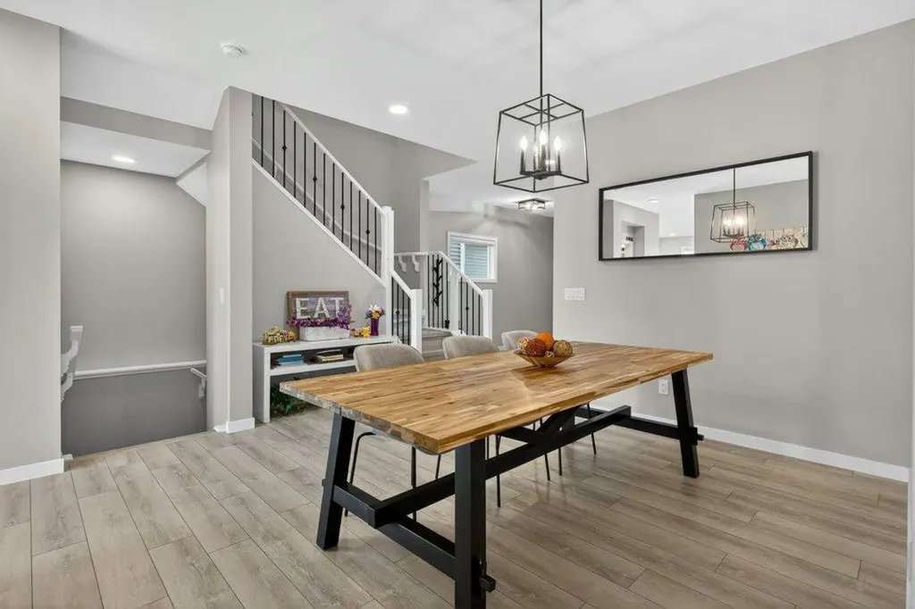 665 Creekmill Court SW Airdrie AB T4B 5J8