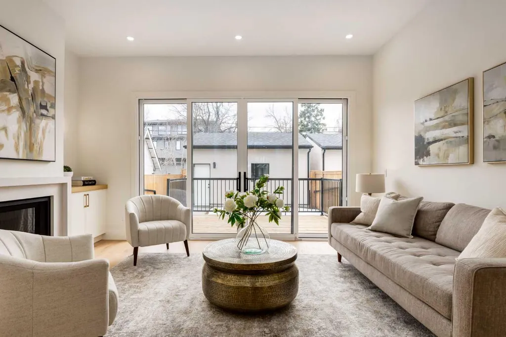 631 28 Avenue NW Calgary AB T2M2L2