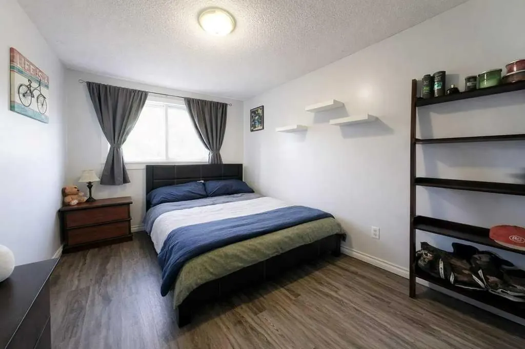 7740 Hunterview Drive NW Calgary AB T2K 5C9