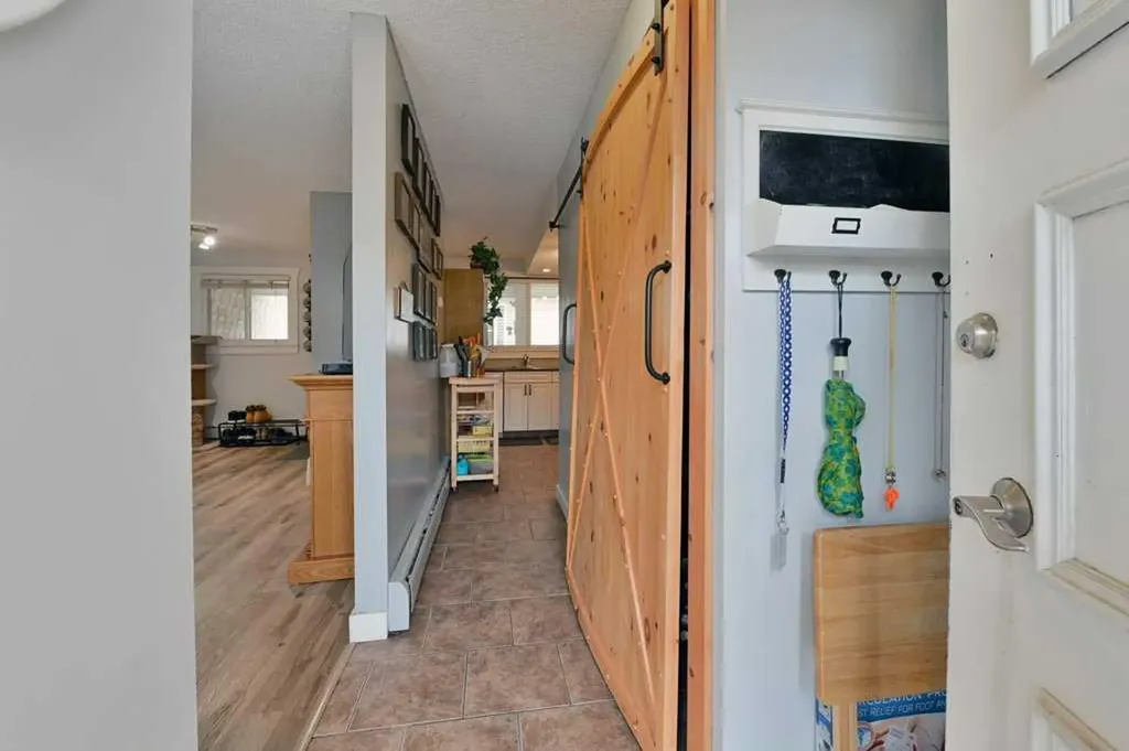 7740 Hunterview Drive NW Calgary AB T2K 5C9