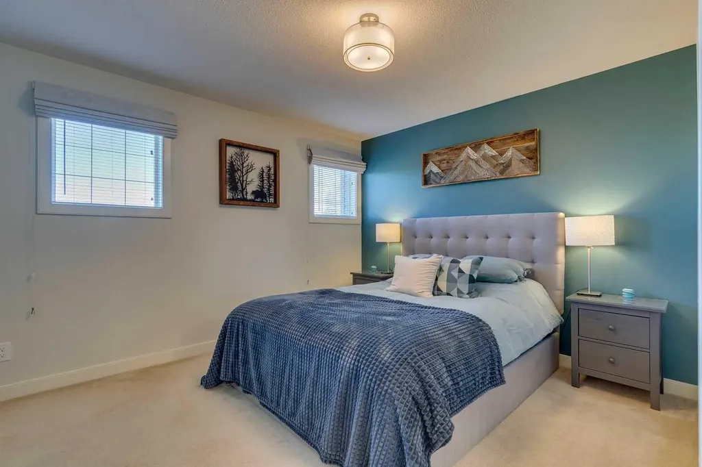 44 Everridge Common SW Calgary AB T2Y5G9