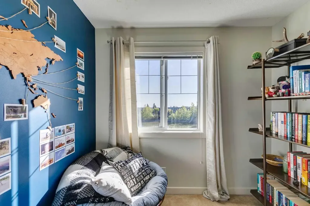 44 Everridge Common SW Calgary AB T2Y5G9