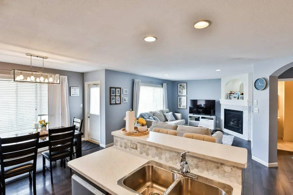573 Squamish Lane W Lethbridge AB T1K 7Z9