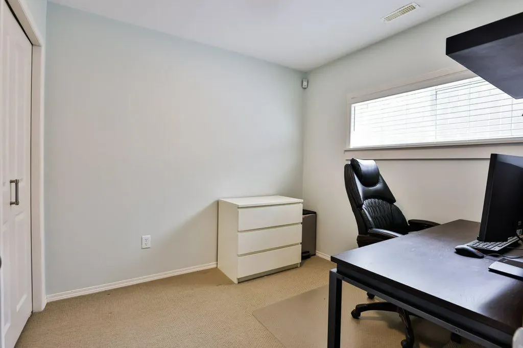 573 Squamish Lane W Lethbridge AB T1K 7Z9