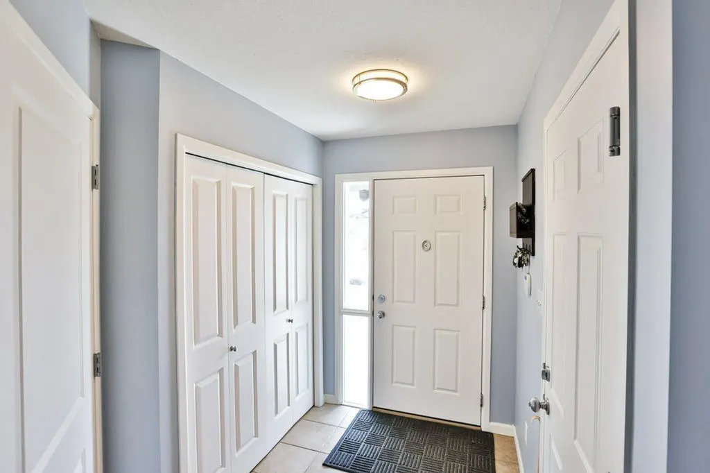 573 Squamish Lane W Lethbridge AB T1K 7Z9