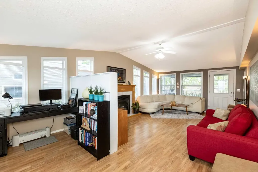 35468 Range Road 30 Rural Red Deer County AB T4G 0M3