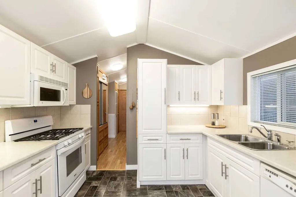 35468 Range Road 30 Rural Red Deer County AB T4G 0M3