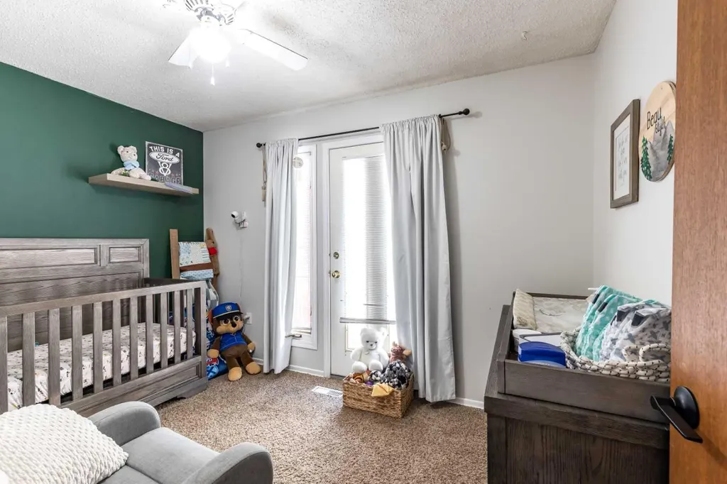 116 19 Street NE Medicine Hat AB T1C1B1