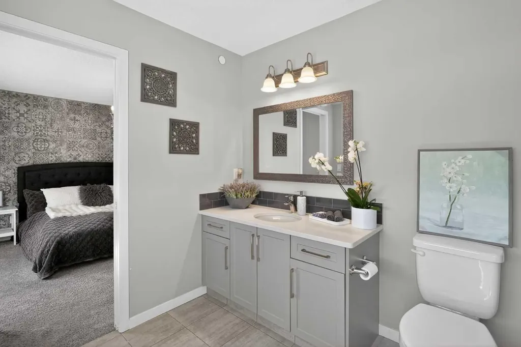 31 Lucas Boulevard NW Calgary AB T3P 1H8