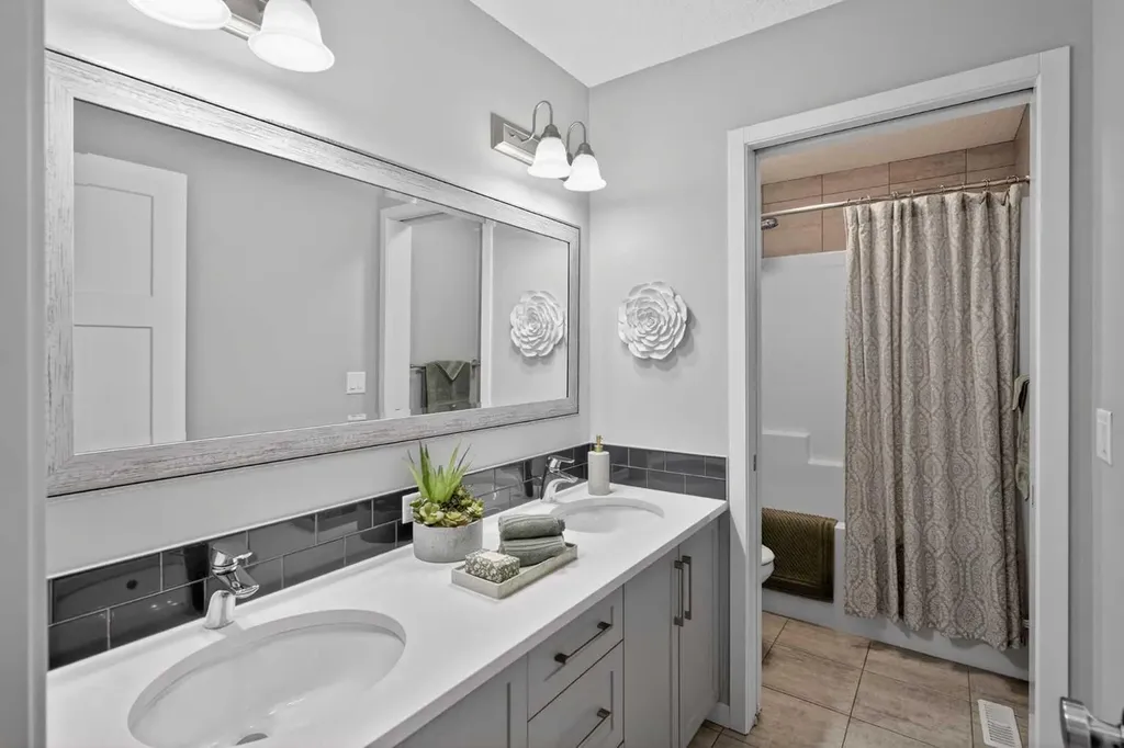 31 Lucas Boulevard NW Calgary AB T3P 1H8