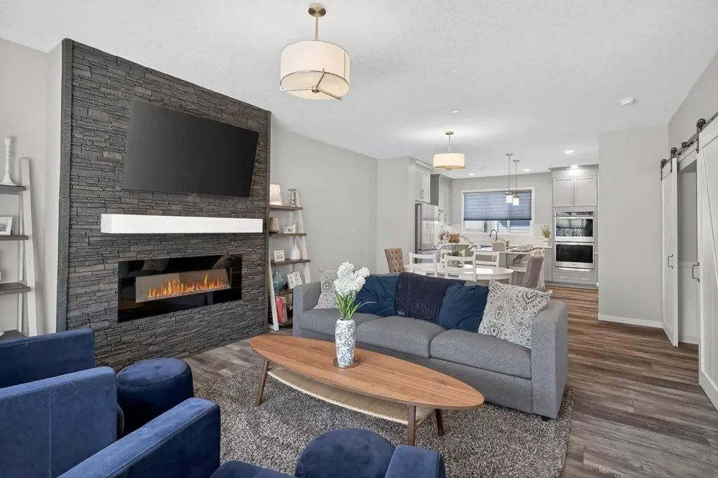31 Lucas Boulevard NW Calgary AB T3P 1H8