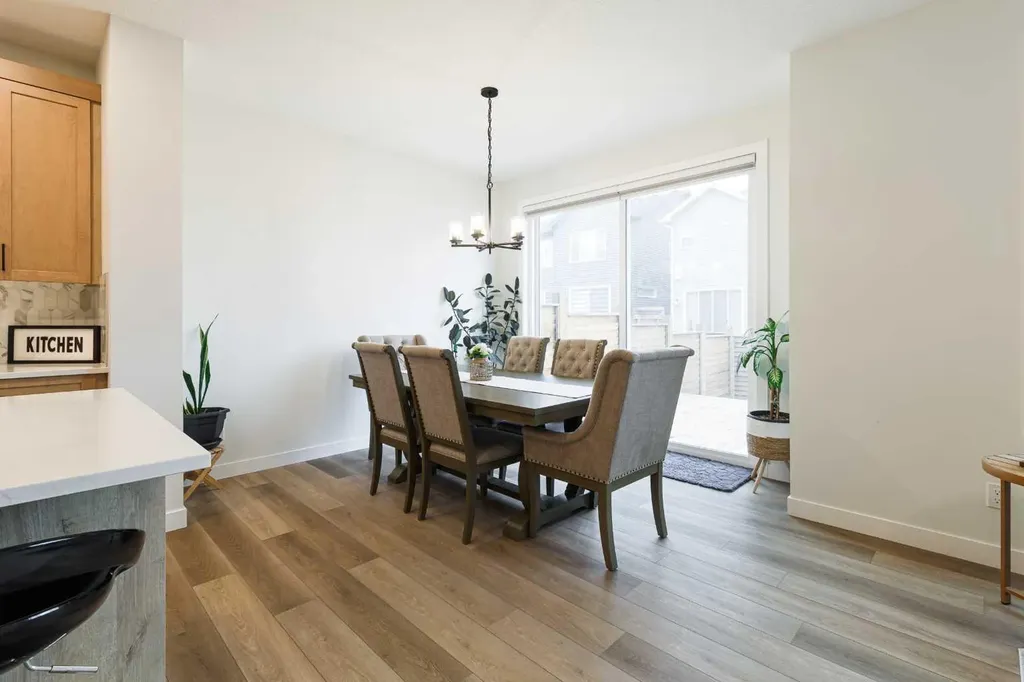 18 Legacy Reach Park SE Calgary AB T2X 5C5