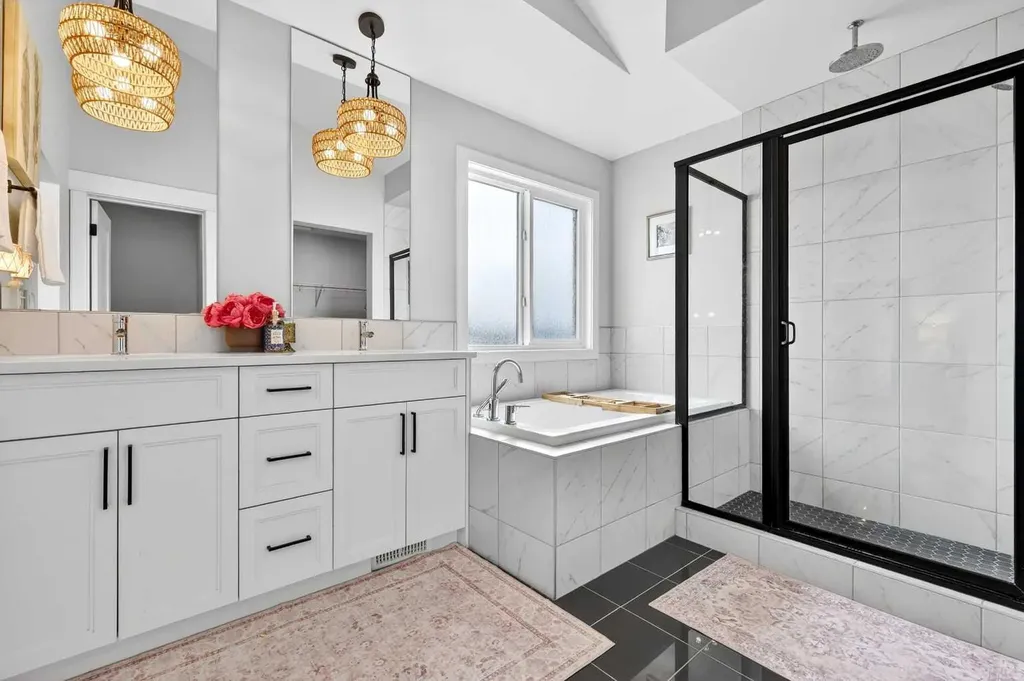 652 Reynolds Crescent SW Airdrie AB T4B 5G1