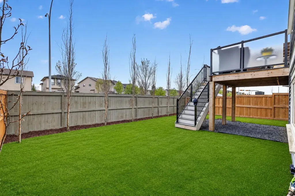 652 Reynolds Crescent SW Airdrie AB T4B 5G1