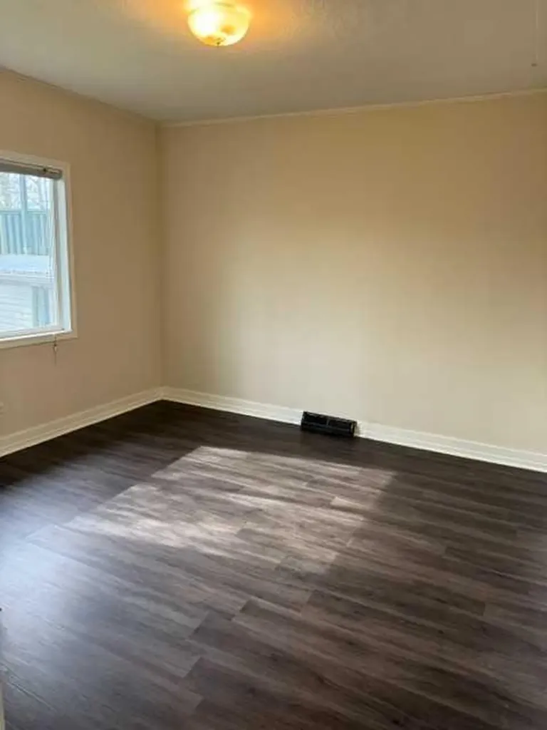 308 Glyde Street Rosebud AB T0J 2T0