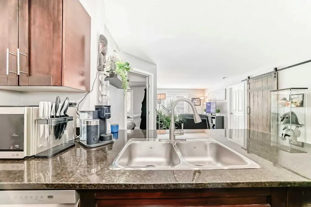 403 Mackenzie Way SW Airdrie AB T4B 3V7