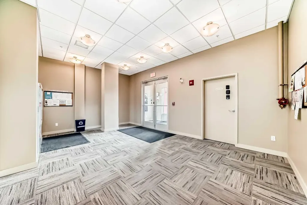 403 Mackenzie Way SW Airdrie AB T4B 3V7